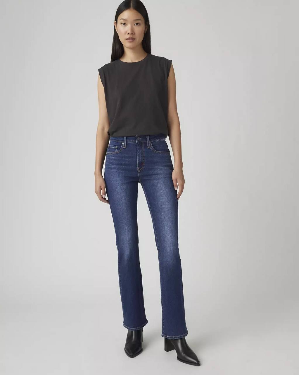 Levi’s 725 High Rise Bootcut Jeans Indigo 18W NWT $69.50
