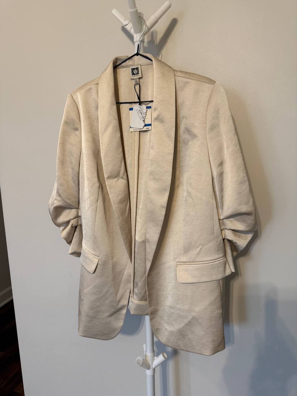Anne Klein Ruched‑Sleeve Satin Blazer – Light Parchment – Size XL – NWT – $159