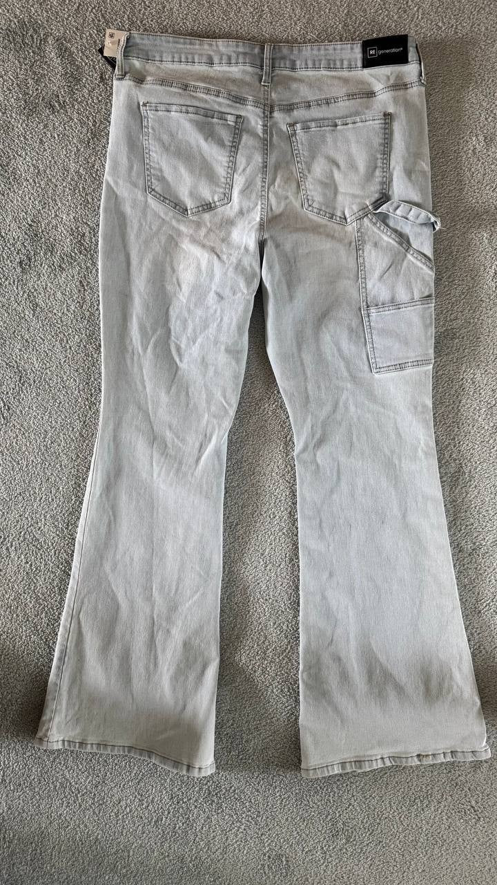 Celebrity Pink RE Generation NWT Carpenter Flare Jeans Light Wash 13/31