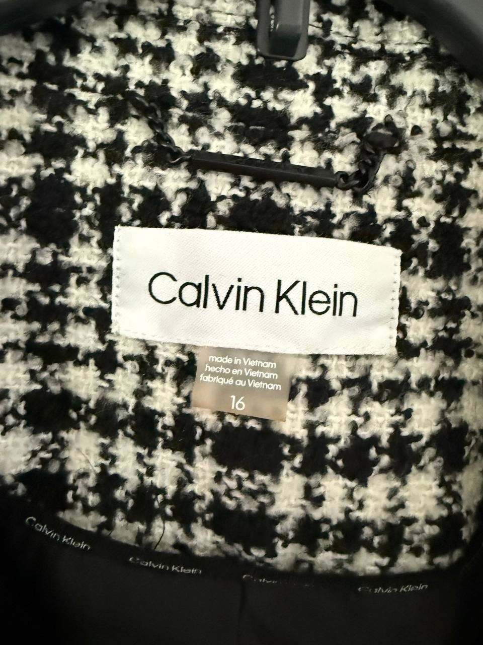 Calvin Klein Women's Plaid Tweed Cropped Blazer – Size 16