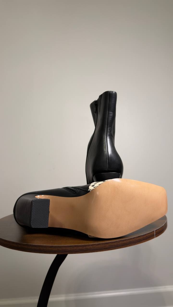 Steve  Madden  Booties  Black  8  New  $169