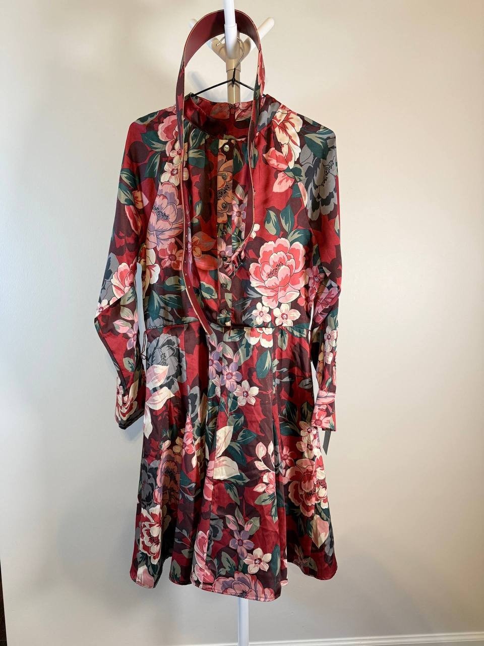 Tahari ASL Mock‑Neck Belted Fit & Flare Dress – Size 8 – NWT – $159