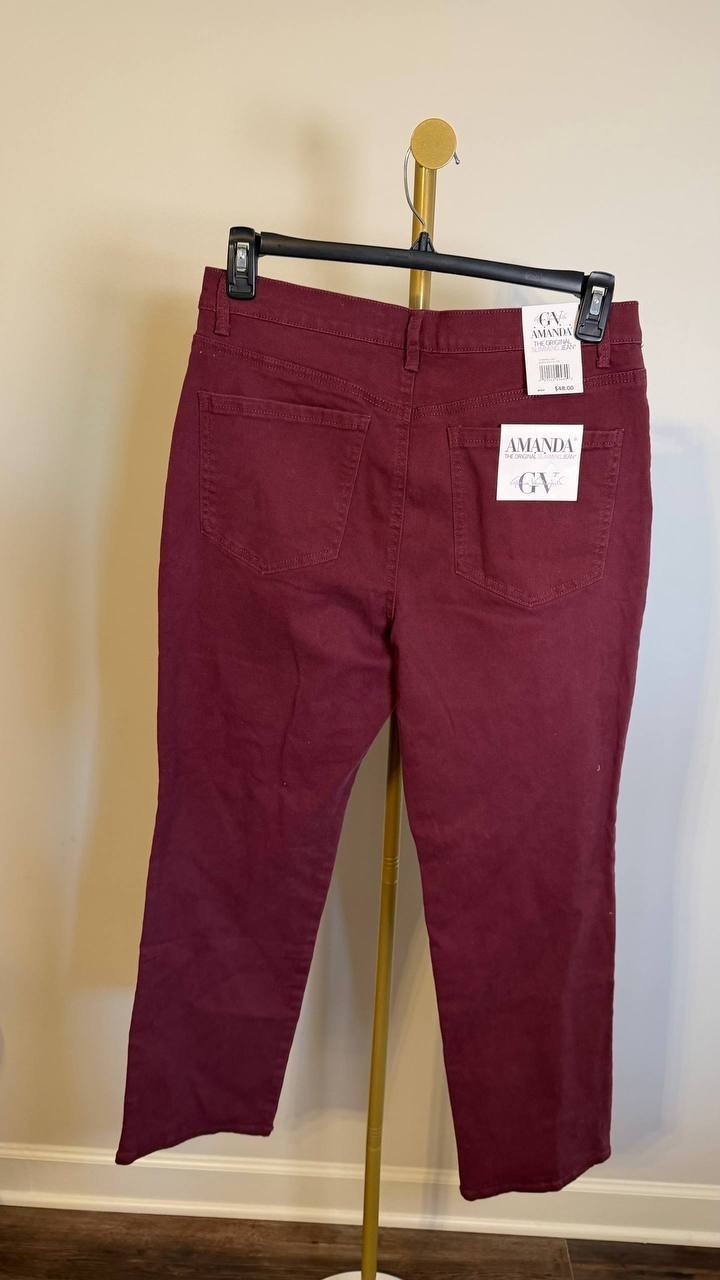 Gloria Vanderbilt Women’s Petite Amanda Straight Jeans Burgundy 14P $48 NWT
