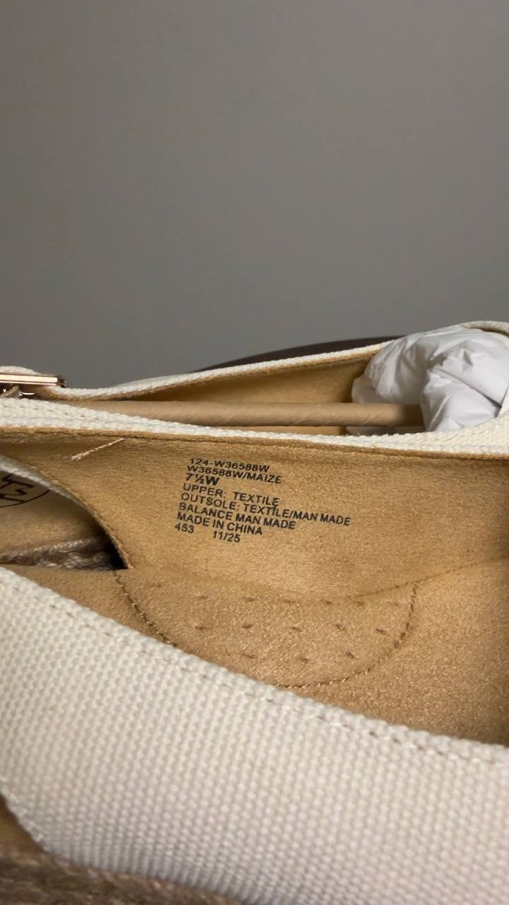 White  Mountain  Wedge  Sandals  White  Fabric  7.5W  New  $89
