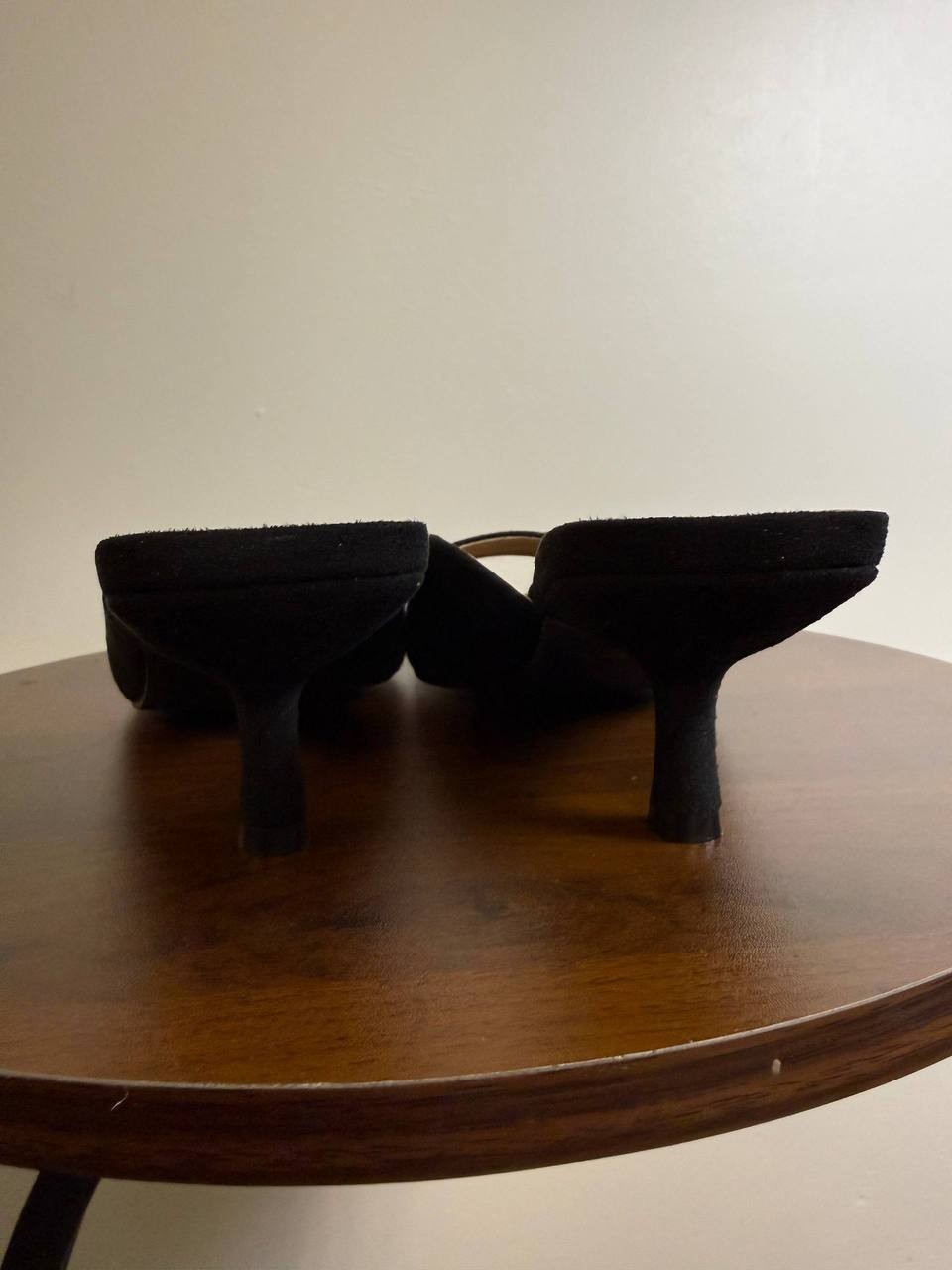 Journee Collection “Larna” Open‑Toe Wedge Sandals–Size 7.5 W–BlackFaux Suede–NIB