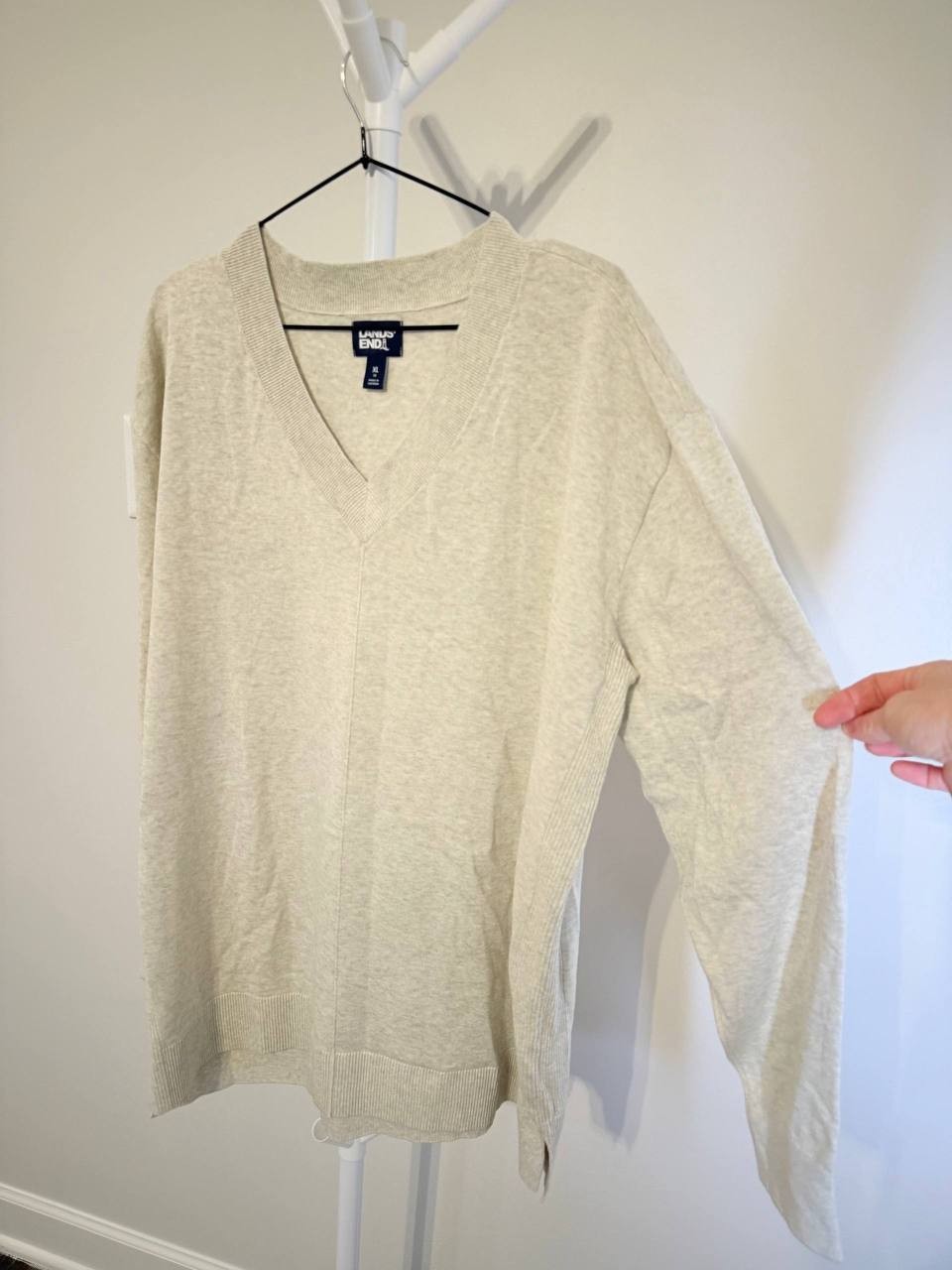 Lands’ End 100% Cotton V-Neck Sweater– Light beige – Size XL – NWOT