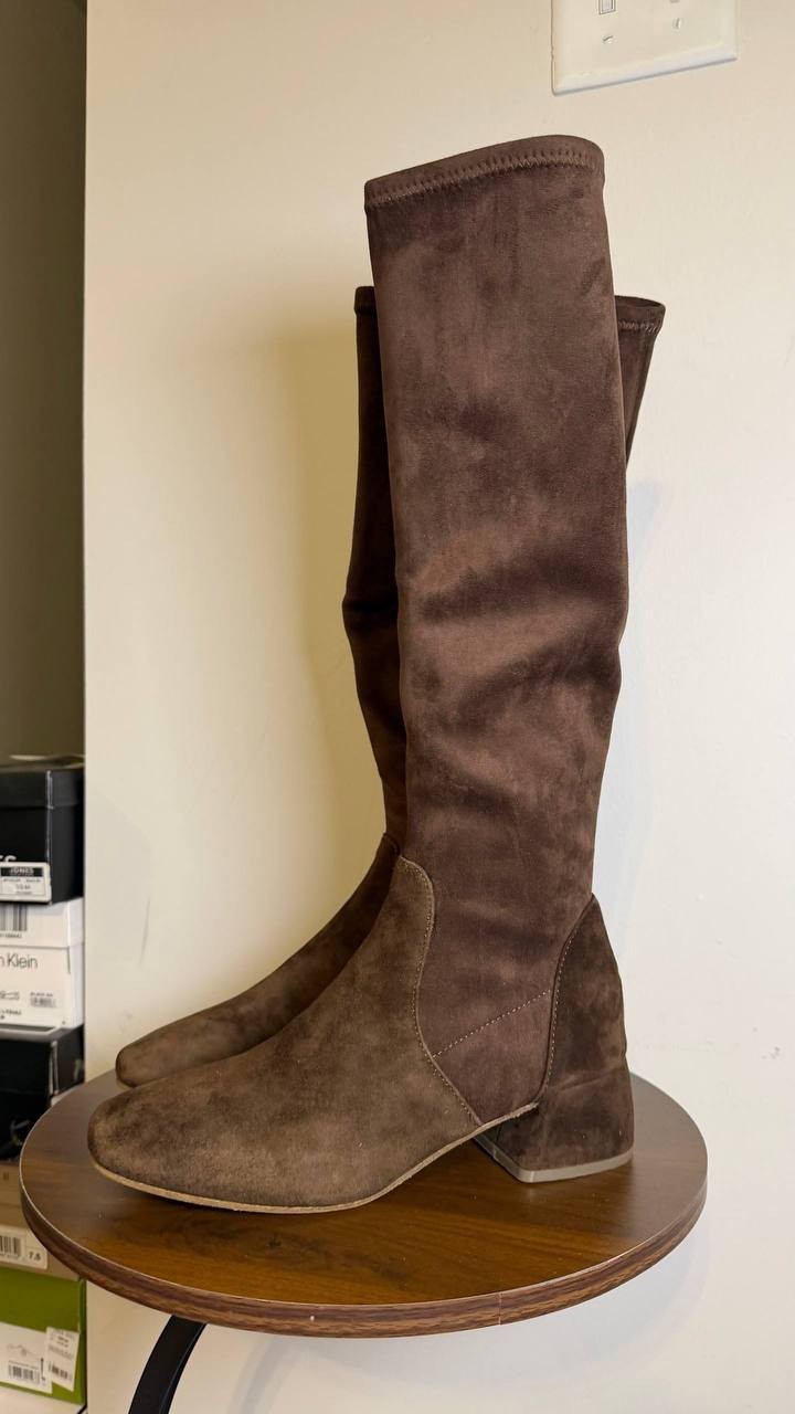 Gentle Souls by Kenneth Cole Chocolate Suede High Boots 9M New in Box MSRP $239