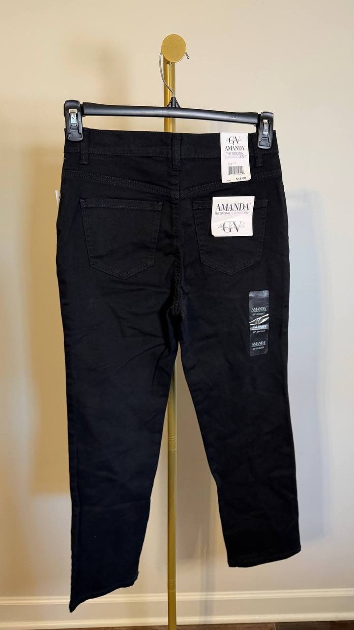 Gloria Vanderbilt Women’s Petite Amanda Jeans Black 6PS Short $56 NWT