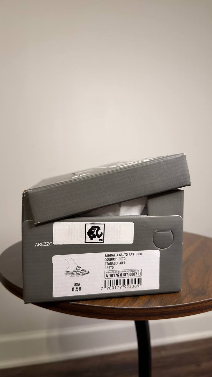 Arezzo  Slide  Sandals  Black  8.5B  New  $79