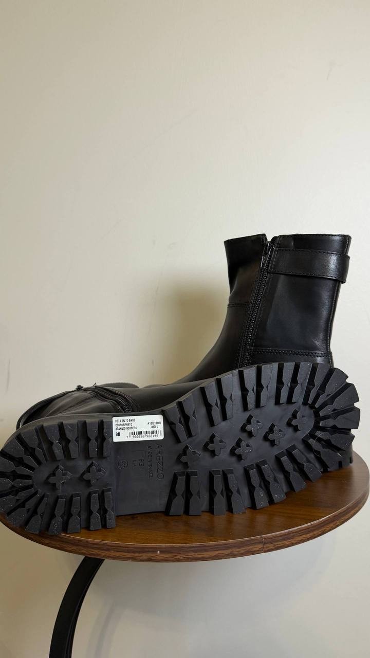 Arezzo Black Leather Booties 8B New in Box MSRP $159