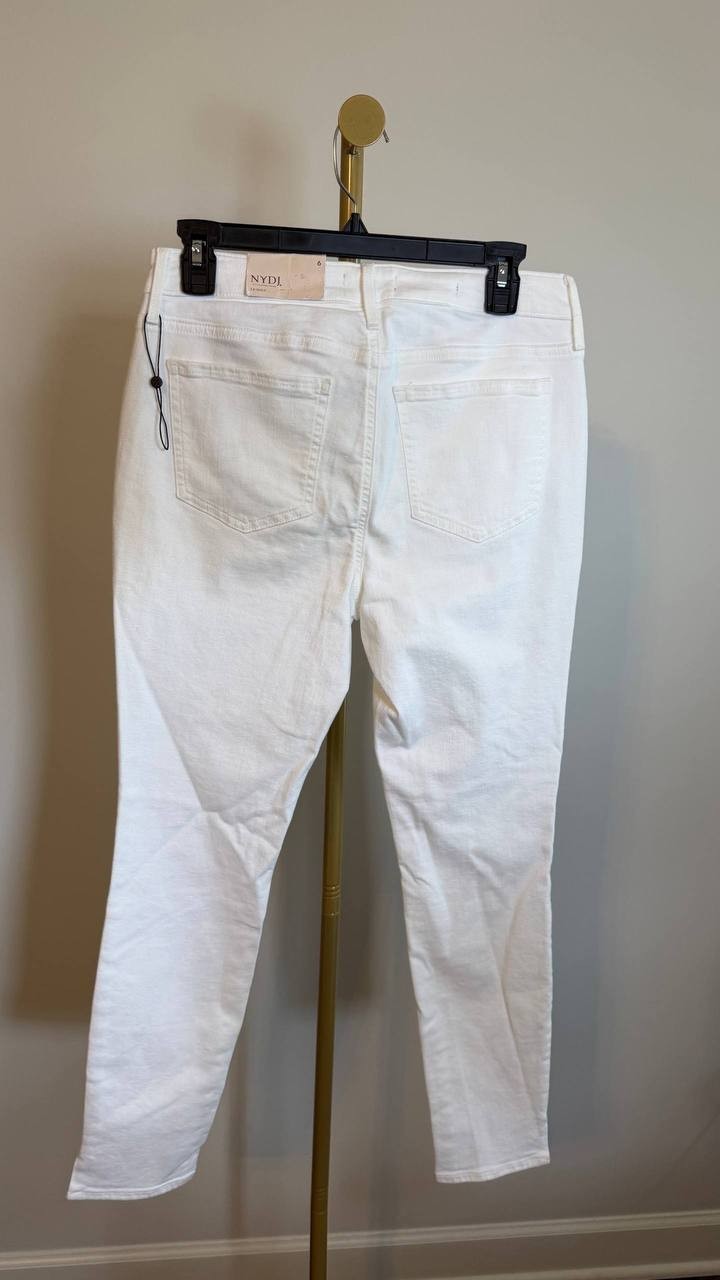 NYDJ Ami Skinny Ankle Jeans White Size 6 NWT Needs Wash $109