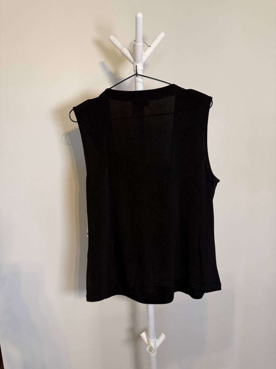 DKNY Asymmetrical‑Neck Sleeveless Top – Size XL – NWT – $69