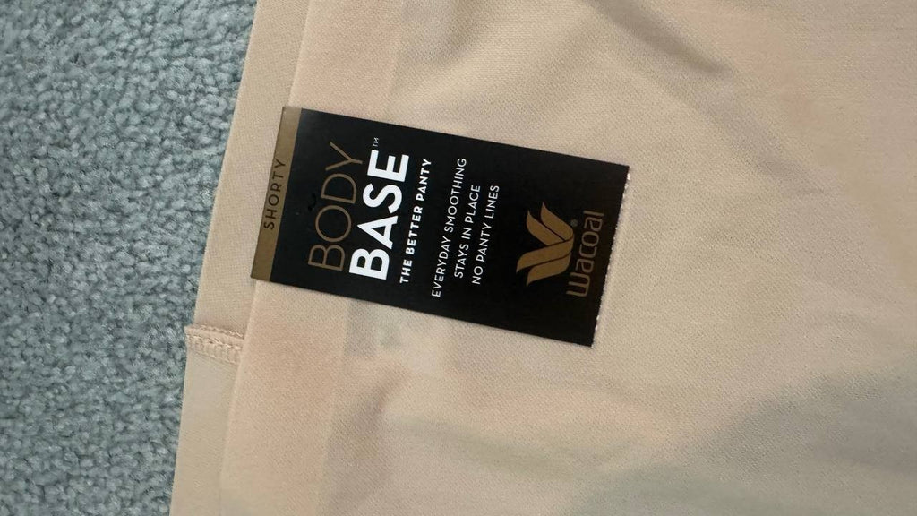Wacoal Beyond Naked Shaping Shorts Nude Size S 874228 Seamless Firm Control