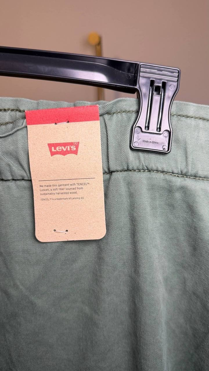 Levi’s Plus Size Off‑Duty High Rise Relaxed Jogger Pants Green 24W NWT $59.50