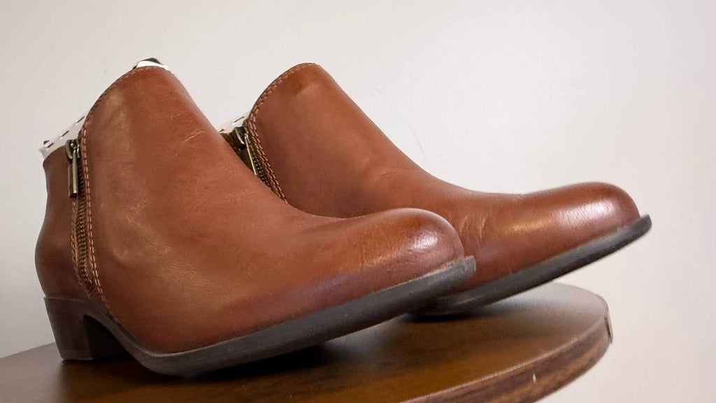 Lucky Brand Basel Booties 8M Toffee Leather Almond Toe Dual Zip NIB msrp$129