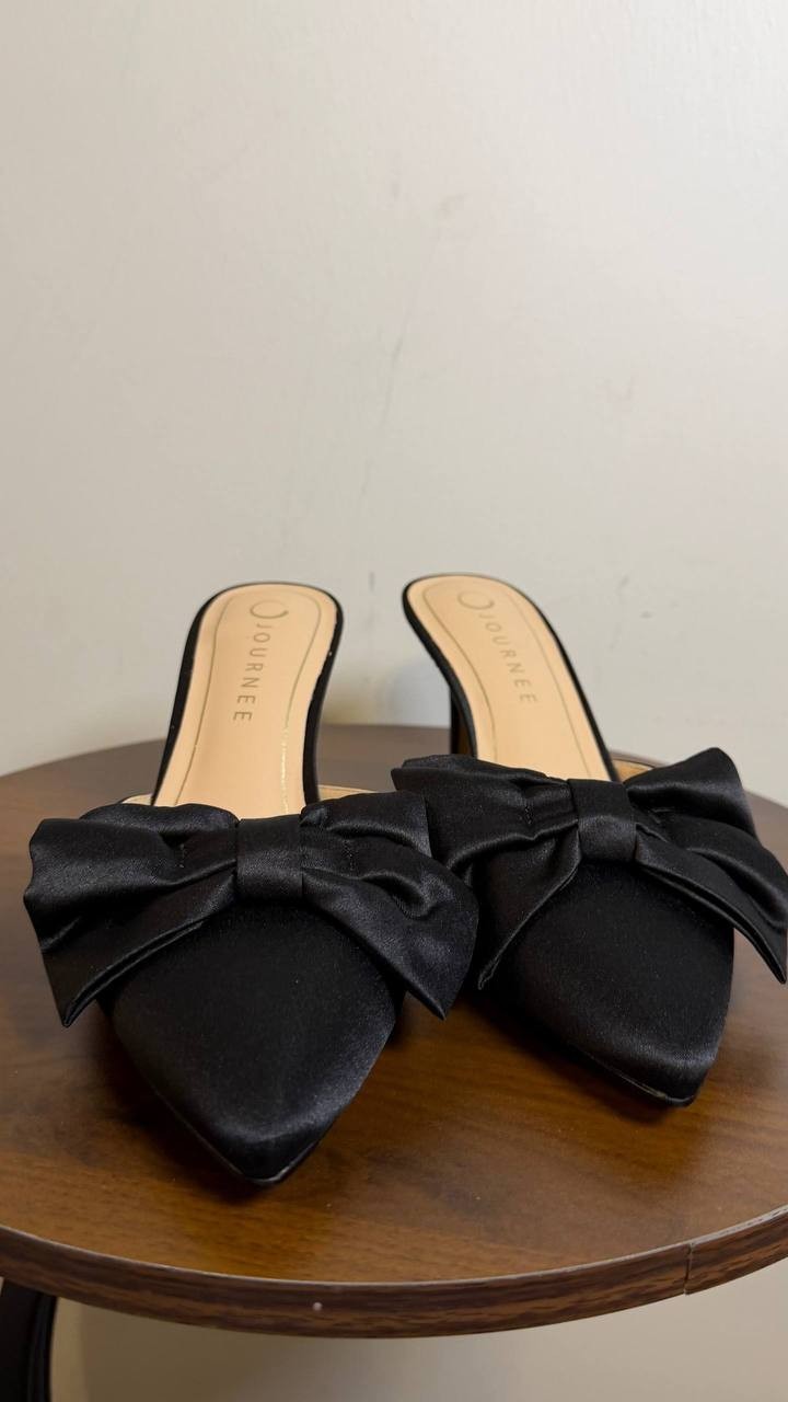 Journee Black Satin Tiarra Bow Heels 8.5M New in Box $93
