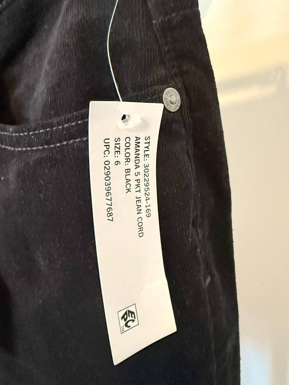Gloria Vanderbilt Amanda Corduroy Casual Pants – Size 6 – NWT – $54