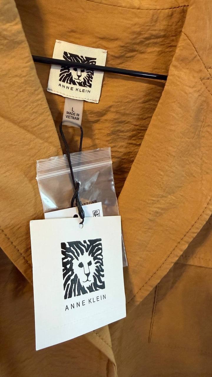 Anne Klein Women’s Top Size L NWT $129