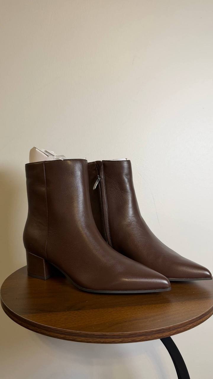 Nine West Maribu Booties 7.5M Dark Brown Leather Pointed Toe Zip NIB mrp$149