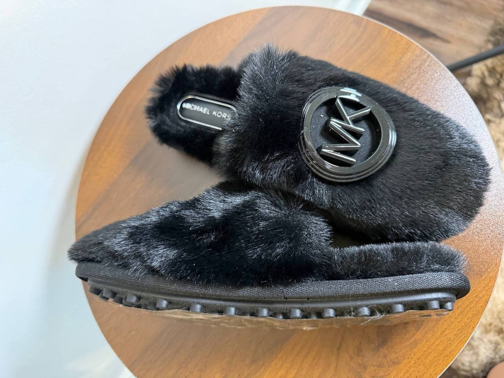 Michael Kors Ada Charm Slippers – Black – Size 6 – New Without Box