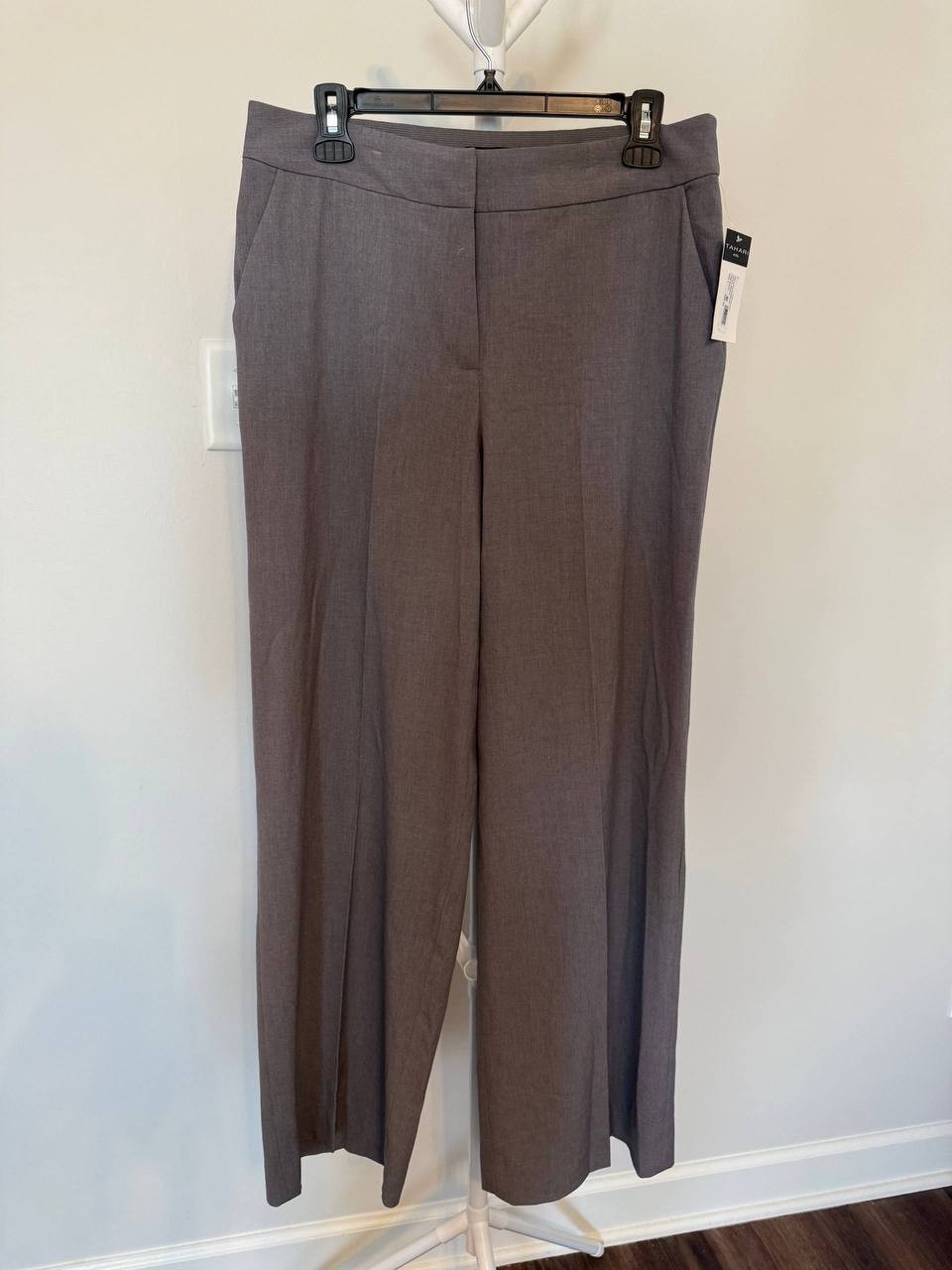 Tahari Wide‑Leg Pants – Size 8 – NWT – $99