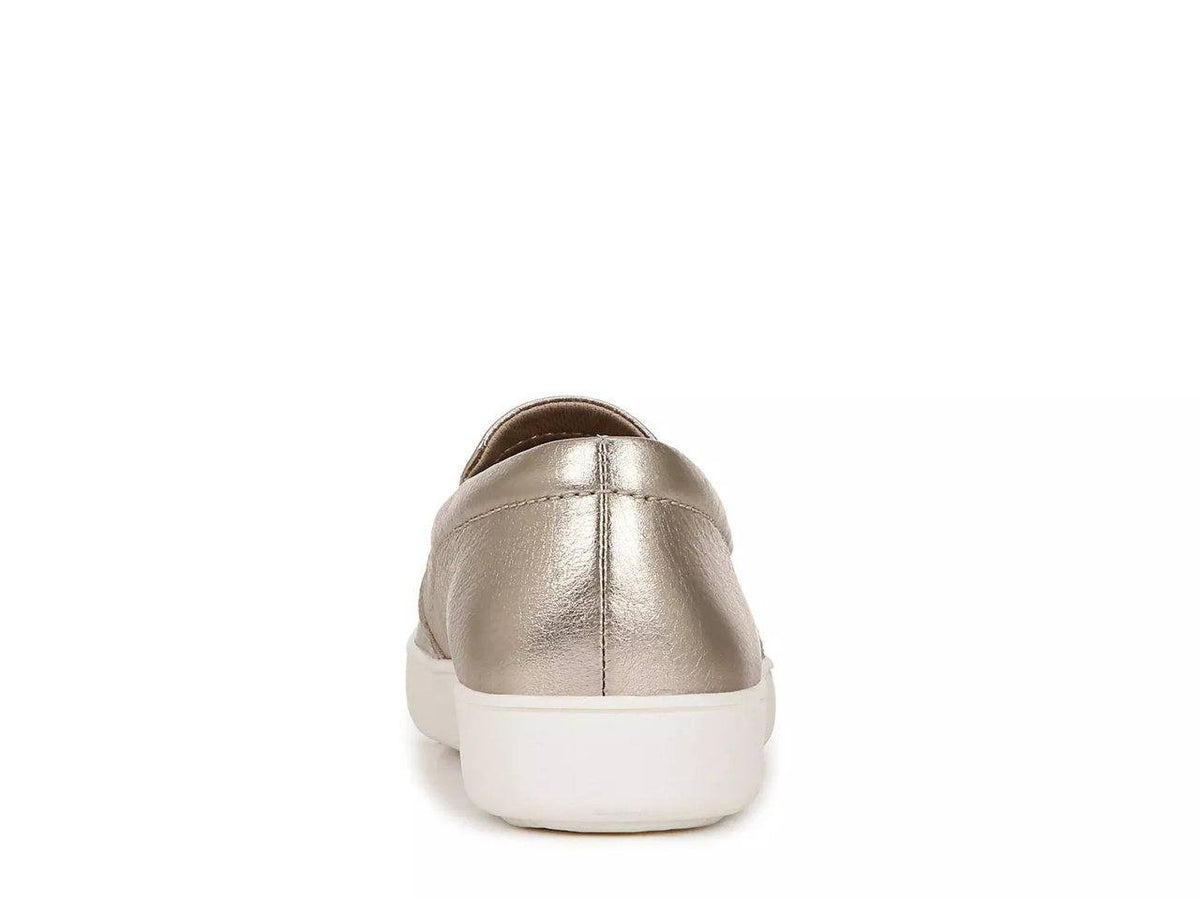 Naturalizer  Slip‑On  Sneaker  Silver  Man‑Made  9.5W  New  $99