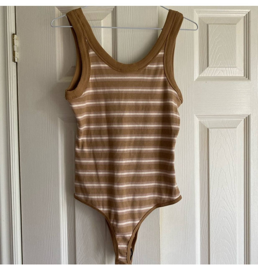 Steve Madden Striped Tank Top Beige Cropped Sleeveless Women's M Casual