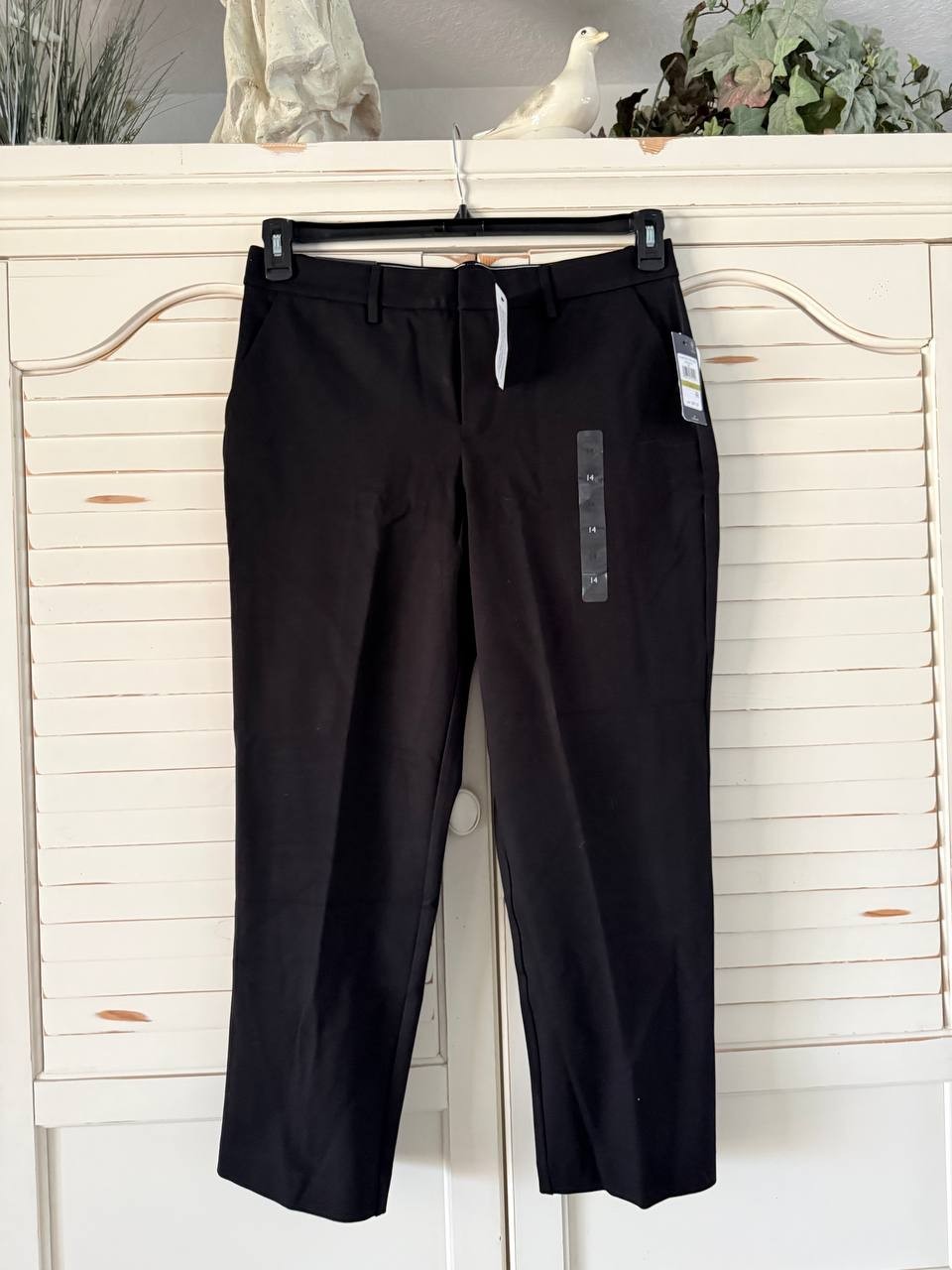 Tommy Hilfiger Hampton Pants 14 Black Solid Fit Sportswear Bottoms NWT $89