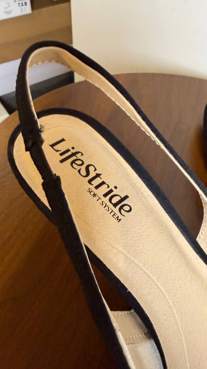 LifeStride Black Microfiber Slingback Pumps 9M New in Box MSRP $79.99