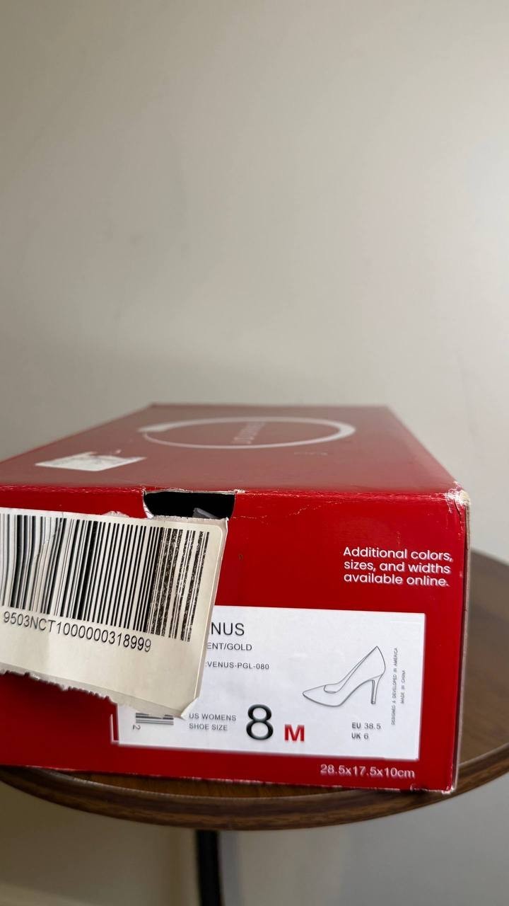 Journee Gold Patent Polyurethane Dress Pumps 8M New in Box MSRP $93
