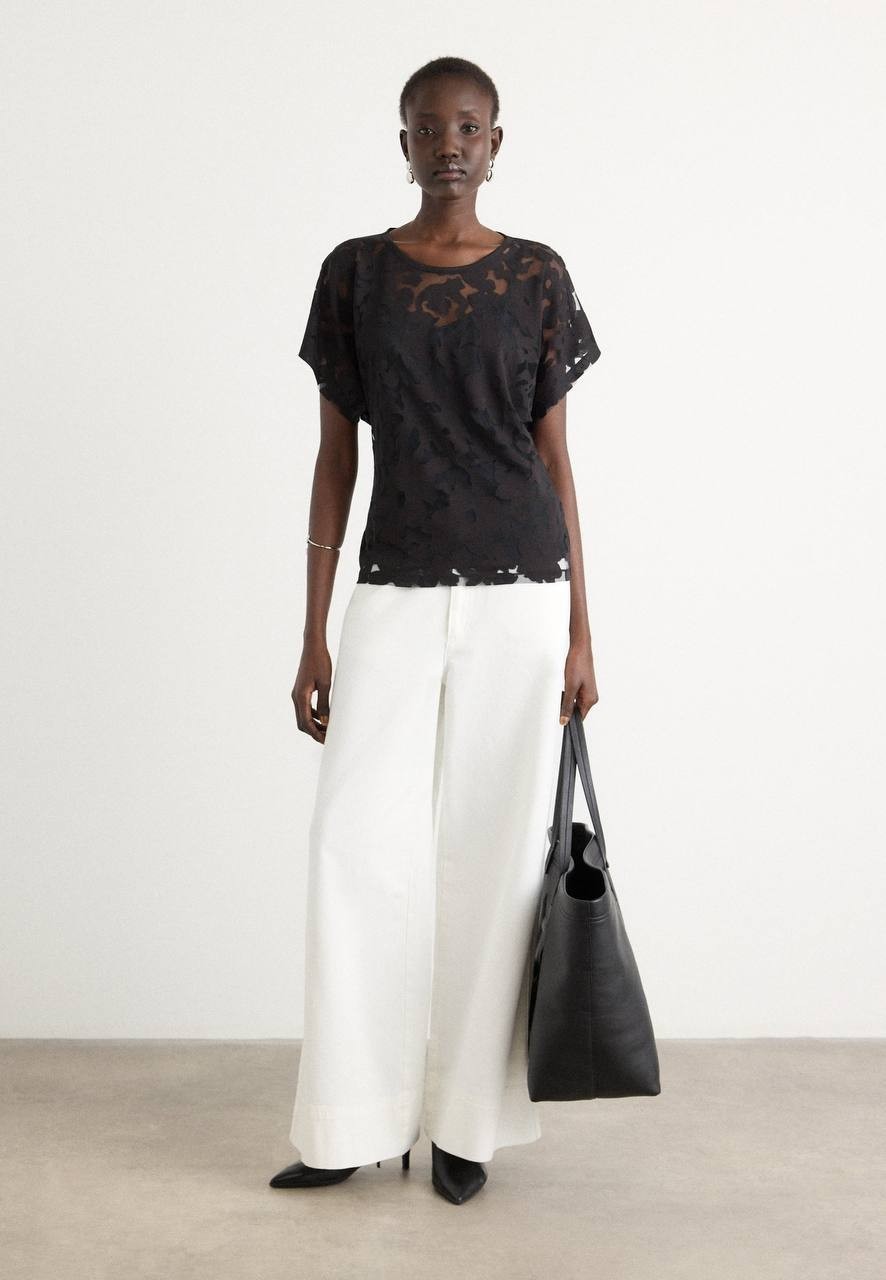 BOSS  Floral Lace Flutter Sleeve Top Black M NWT $99