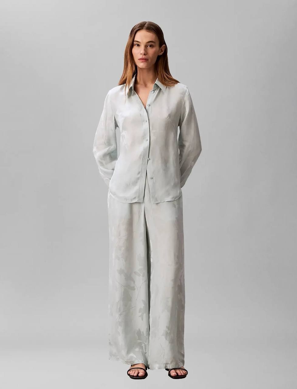 Calvin Klein Women’s Viscose Jacquard Slim Shirt Pale Meadow Floral XL NWT  $149