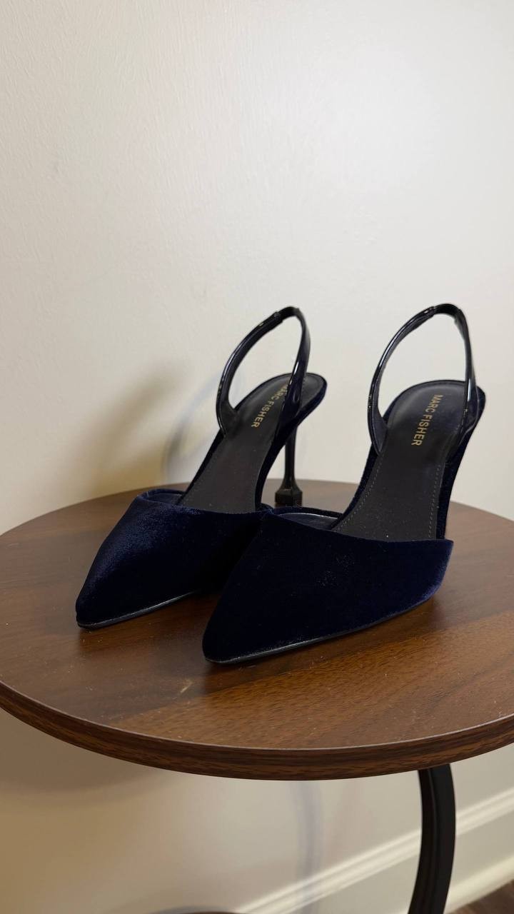 Marc Fisher Hadya Pumps 8M Navy Velvet Pre‑Owned Used at Home No Box $89