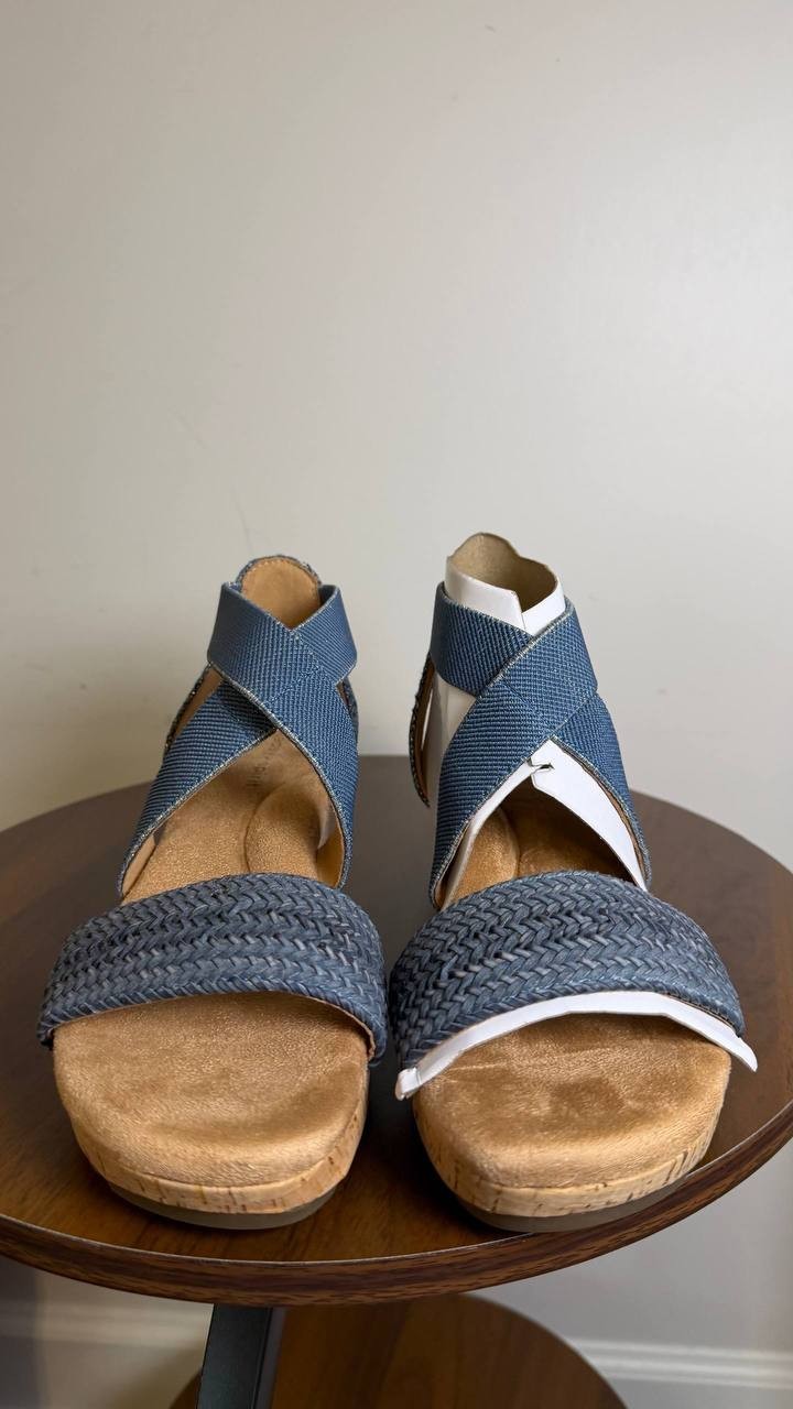 Easy Spirit Lorena Wedge Sandals Denim Women’s 5M Elastic Straps NWB $89