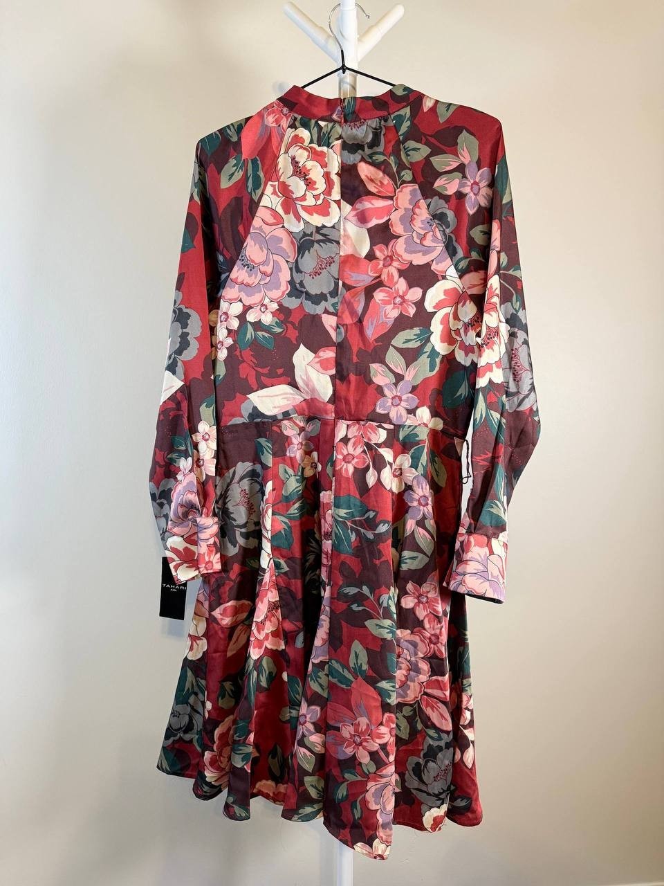Tahari ASL Mock‑Neck Belted Fit & Flare Dress – Size 8 – NWT – $159