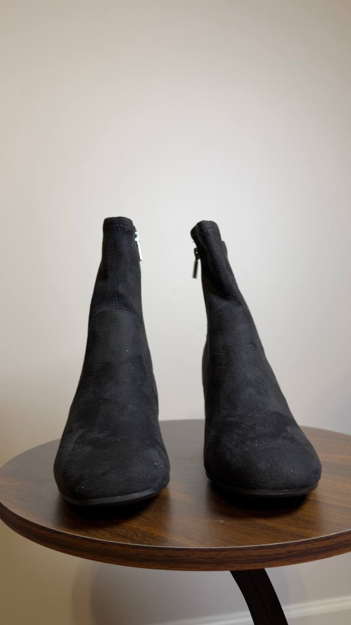 Reaction  Kenneth  Cole  Booties  Black  Micro  8M  New  $99