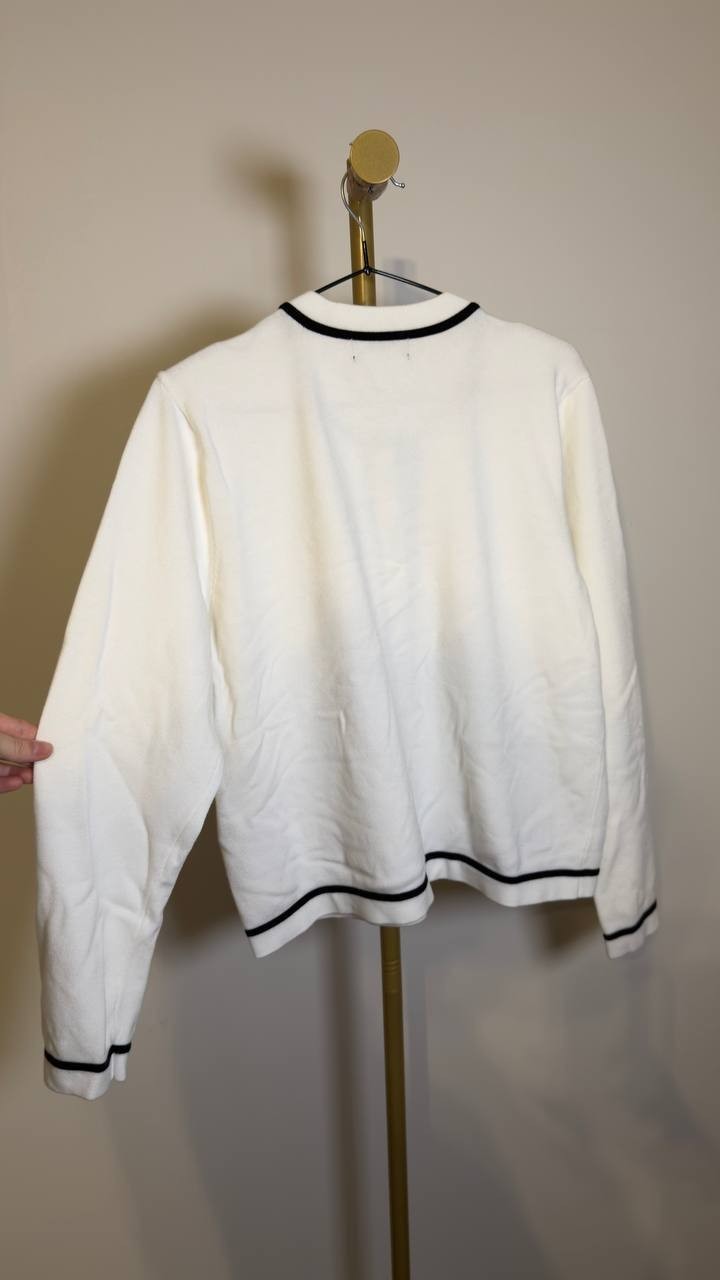 Karl  Lagerfeld  Paris  Women’s   Crewneck  Cardigan  Soft  White  L NWOT  $128