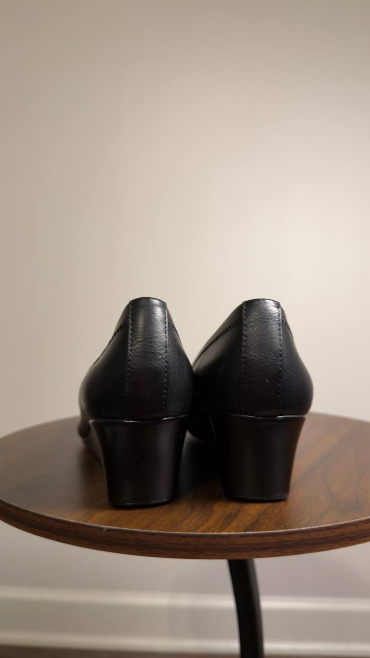 LifeStride  Groovy  Wedge  Pumps  Black  9  W  NWT  $65