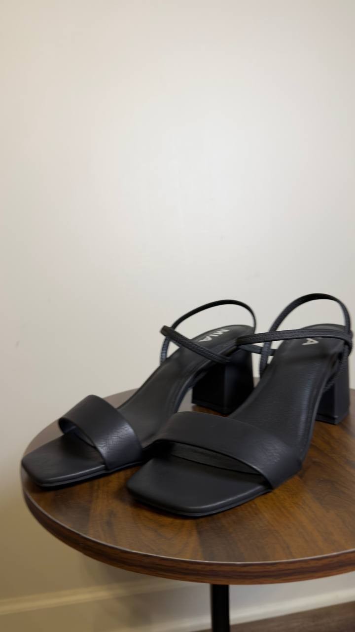 MIA Dress Sandals Black 9.5 M New $70.00