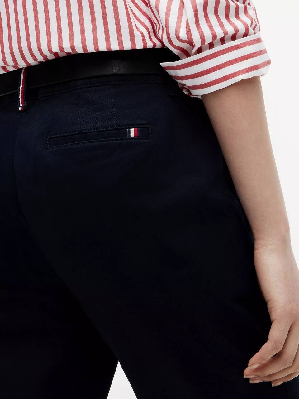 Tommy Hilfiger Women’s Slim Fit Chino Navy Size 10 Pre‑Owned Good $79.50