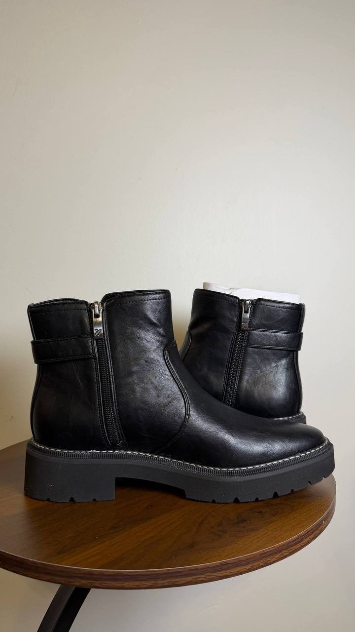Naturalizer Black Ankle Booties Women's Size 8M New in Box MSRP 165