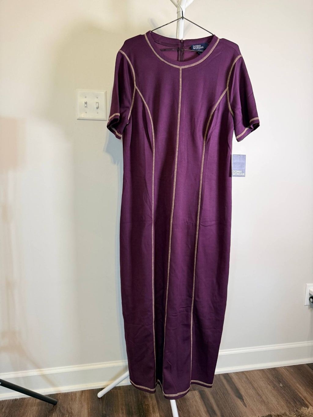 Donna Morgan Ash Ponte Short Sleeve Midi Dress Italian Plum NWT Size 16 MSRP128$