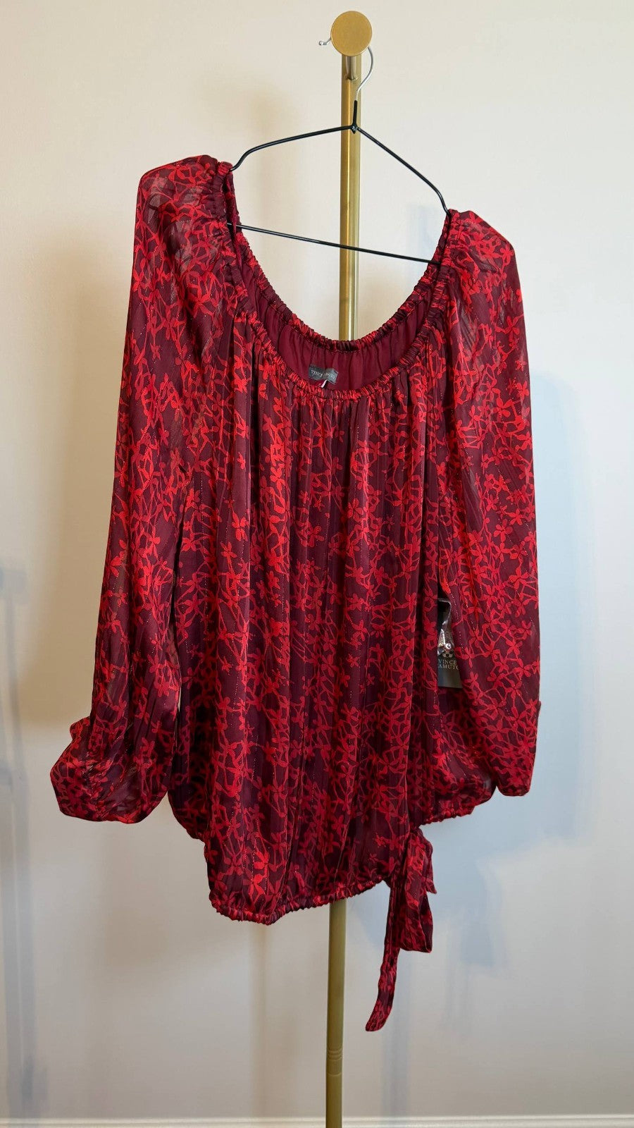 Vince Camuto Women’s Off‑Shoulder Long‑Sleeve Tie‑Hem Top Red Print $79 NWT