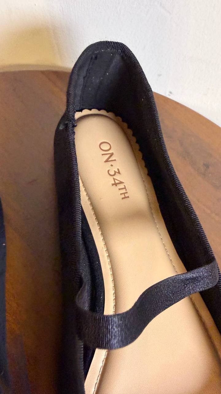 ON•34th Farrahh Flats 7M Black Fabric Sparkle Memory Foam NIB msrp$69.90