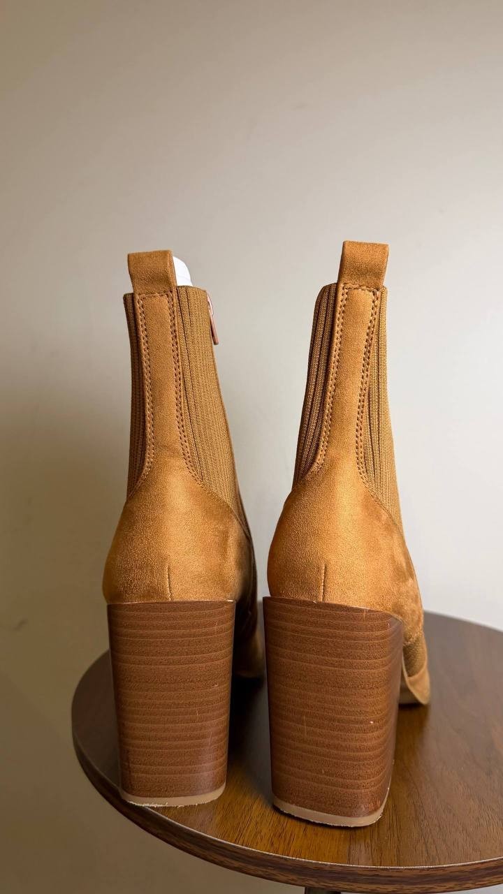 Wild Pair Trinityy Knit Pointed Toe Dress Booties Brown 8.5M Pull‑On NWB $79.90