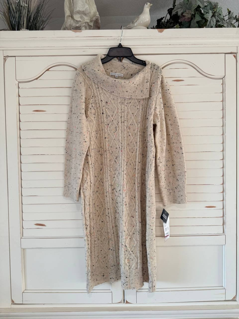 Sandra Darren Cable Knit Sweater Dress Beige Speckled Size L NWT $89 – Cozy Chic