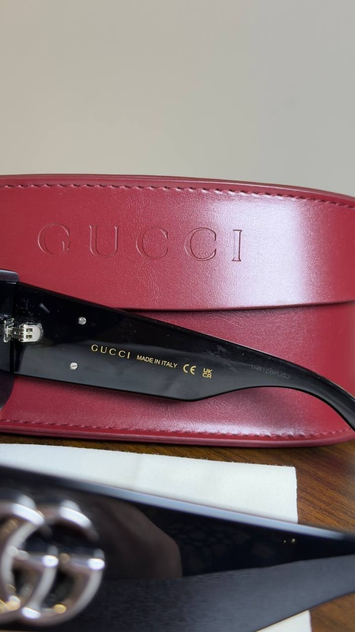 Gucci  Rectangular  Frame  Sunglasses  Black/Burgundy  OS  NWOT  $590