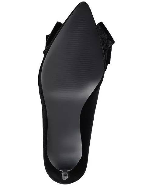 Journee Collection Black Velvet Dress Pumps 5.5W New w/o Box MSRP $108
