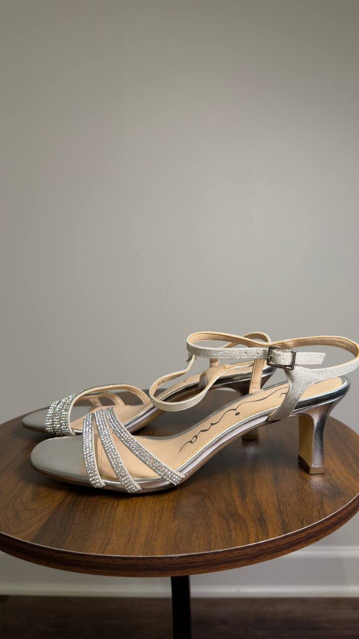 Nina  Bettany  Mid  Heel  Crystal  Straps  Dress  Sandals  Silver  8M  New  $89