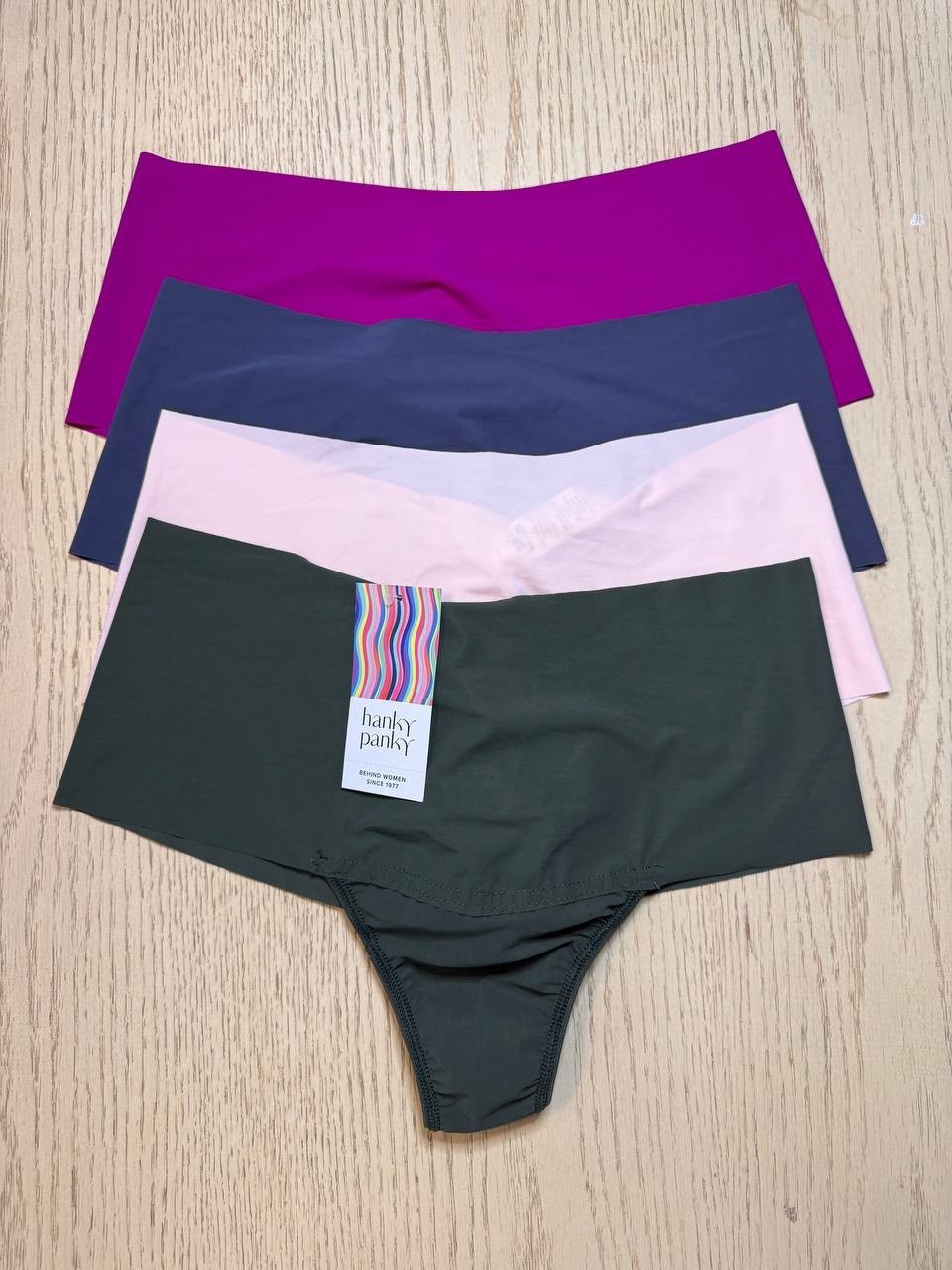 Hanky Panky Women’s Seamless Briefs Lot of 4 - Size L (Assorted Colors)